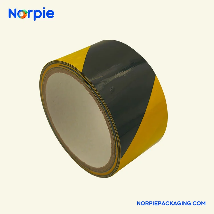 Ruban d'avertissement noir et jaune